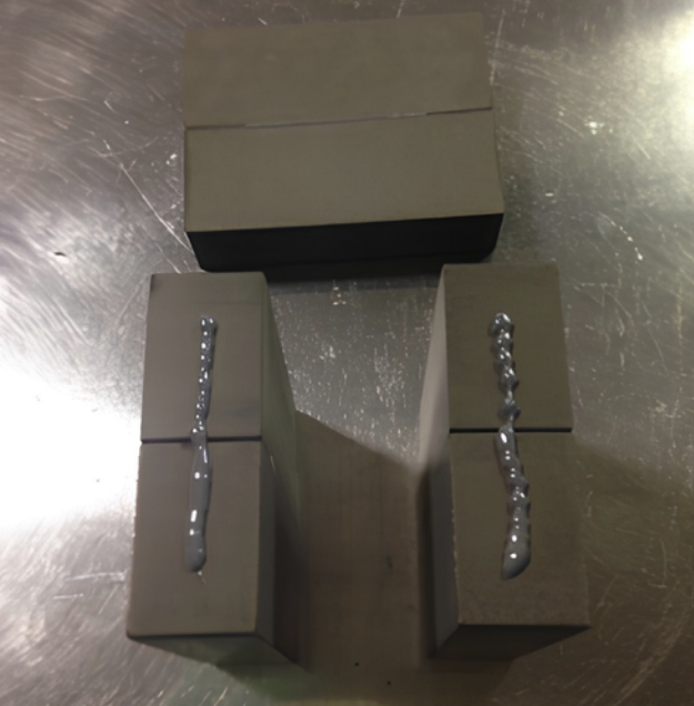I cores becoming U cores assembly